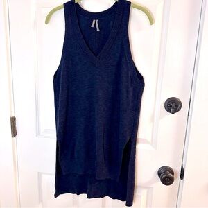 Anthropologie High Low Sweater Tank S